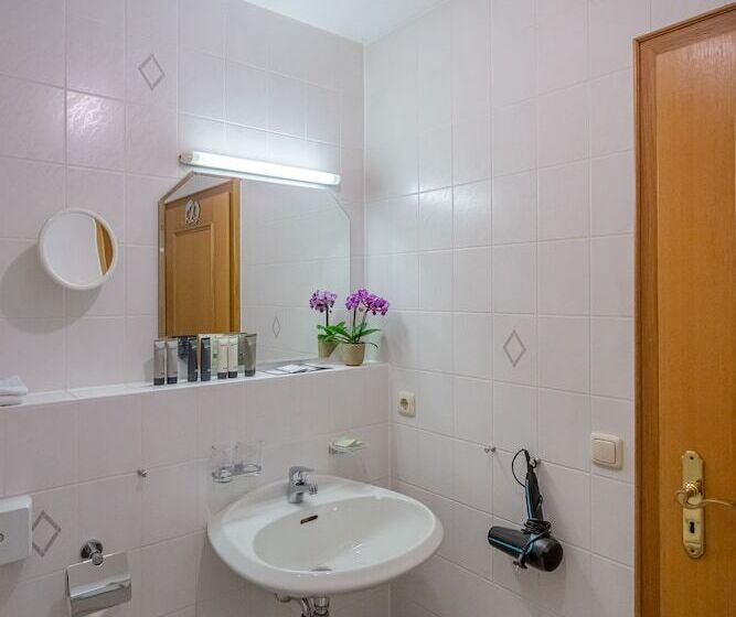 수피리어 룸, Deva Achentaler Vital