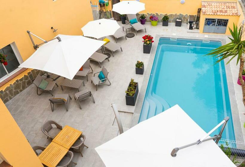 2 Bedroom Suite with Balcony, Hôtel A Casa Di Maria Cicilia