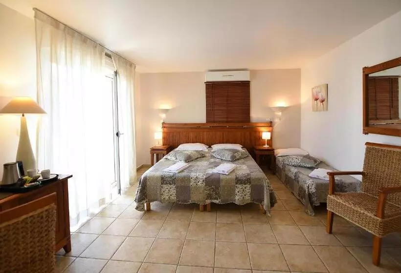 デラックストリプルルーム, Hôtel A Casa Di Maria Cicilia