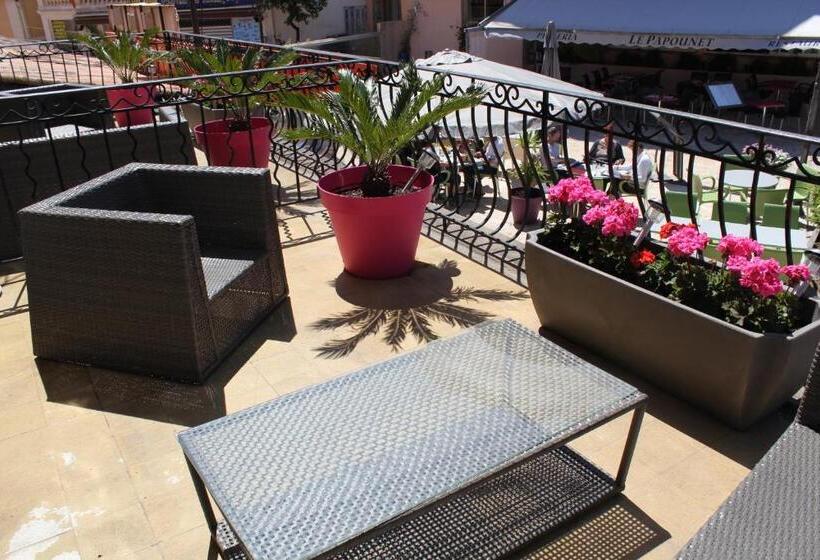 스탠다드 테라스 룸, Hôtel De La Corniche D'or