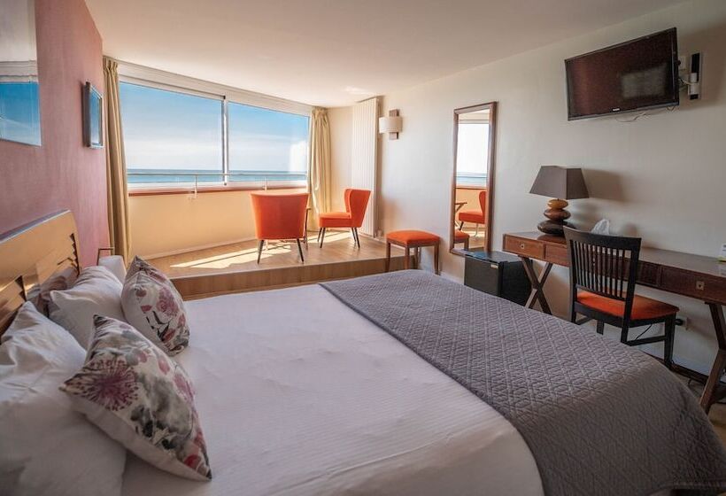 海の見えるコンフォートルーム, Logis Hotel   La Petite Rade