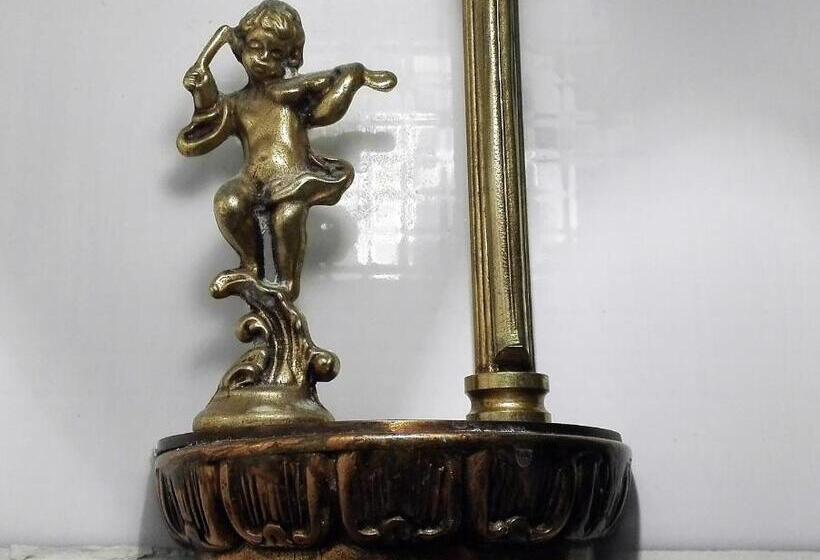 带露台的小型套房, Le Fabian Des Baux