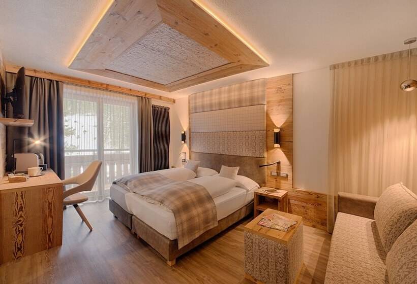 수피리어 룸, Malita