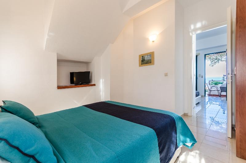 带海景的标准房, Pela Mare