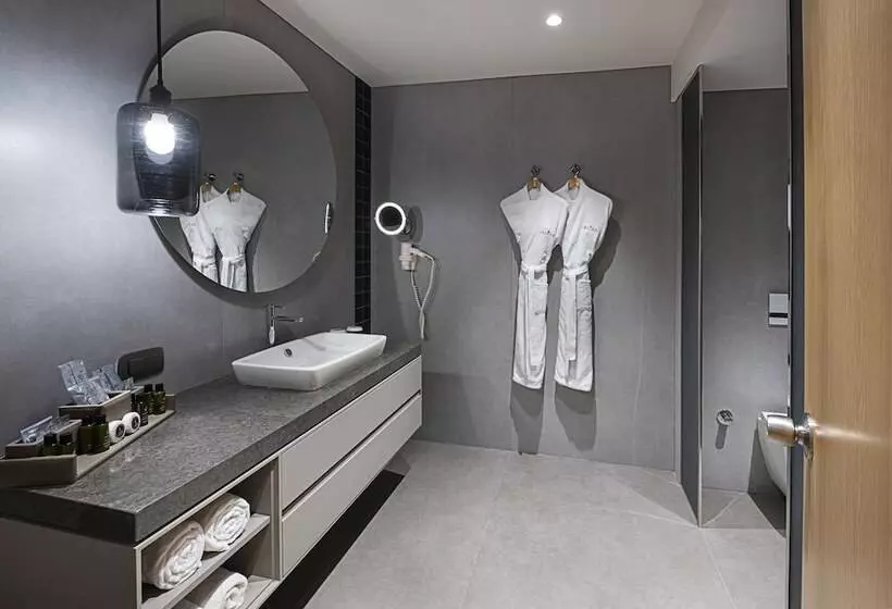Superior Oda, Rixos Sungate, The Land of Legends Access