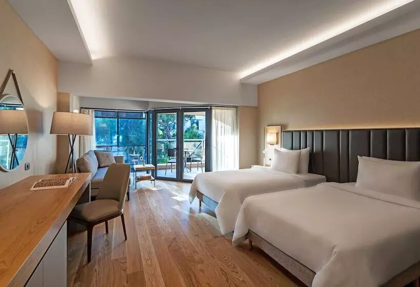 Superior Oda, Rixos Sungate, The Land of Legends Access