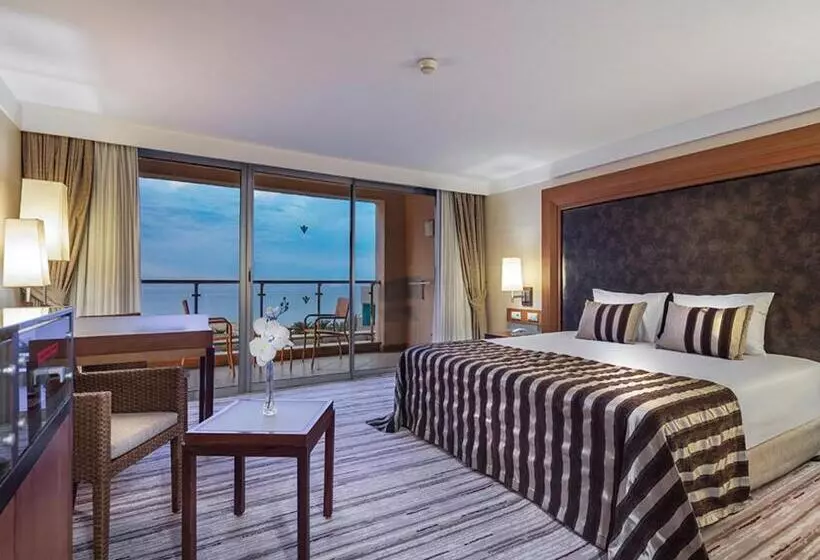 Deniz Manzaralı Standart Oda, Rixos Sungate, The Land of Legends Access