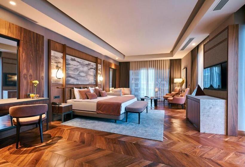 Номер Стандарт с Гидромассажем, Rixos Sungate, The Land of Legends Access