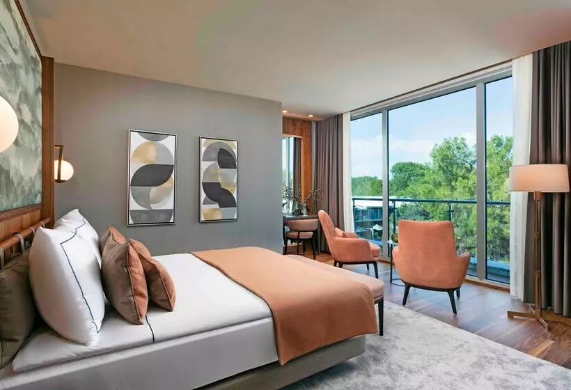 Executive Oda, Rixos Sungate, The Land of Legends Access
