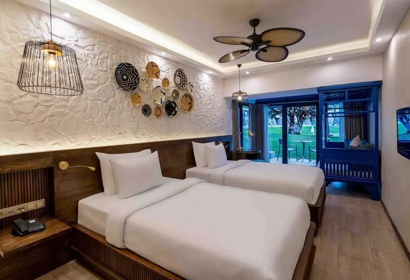 Aile Süiti, Rixos Sungate, The Land of Legends Access