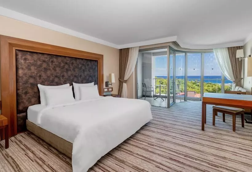 Süit, Rixos Sungate, The Land of Legends Access