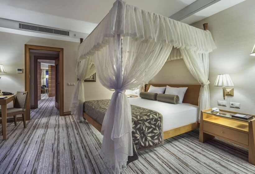 Люкс Кровать Кинг, Rixos Sungate, The Land of Legends Access