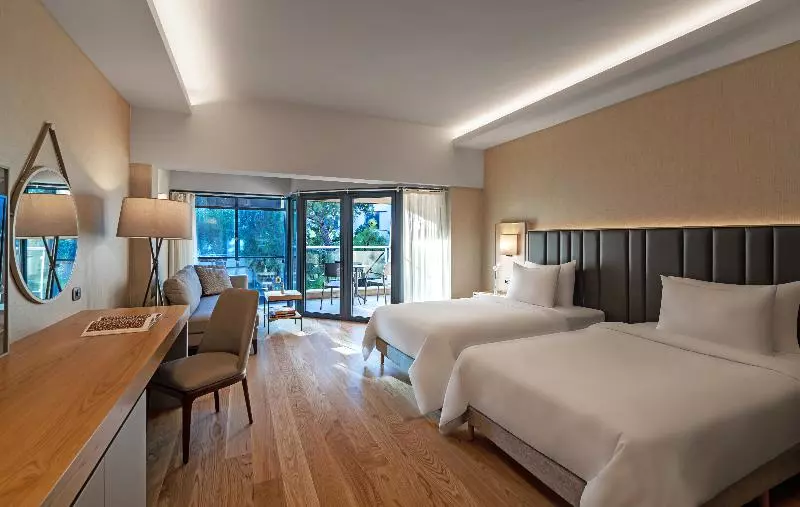 Superior Oda, Rixos Sungate, The Land of Legends Access