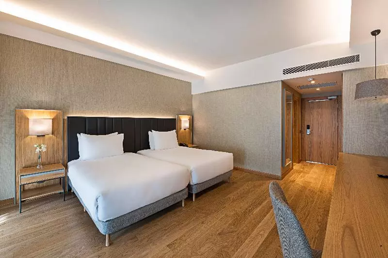 Superior Oda, Rixos Sungate, The Land of Legends Access