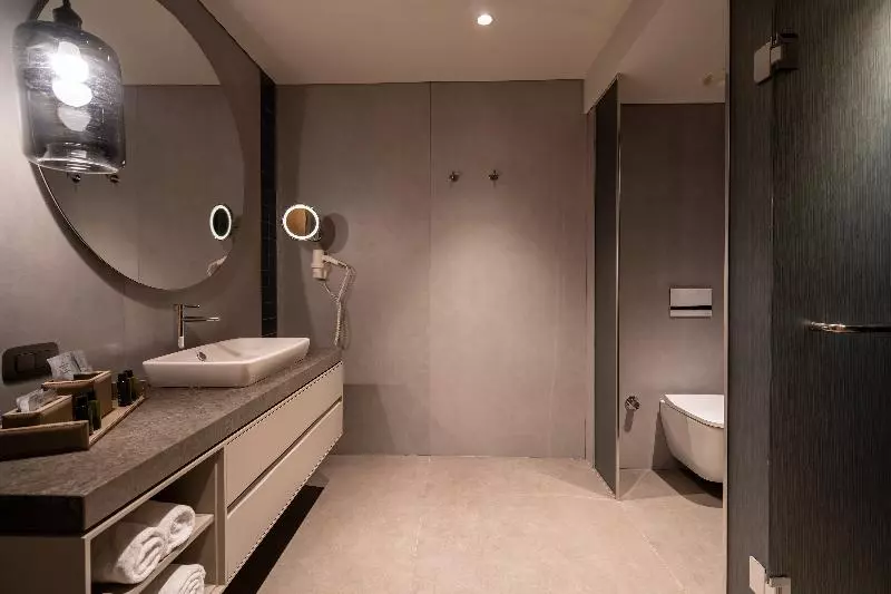 Superior Oda, Rixos Sungate, The Land of Legends Access