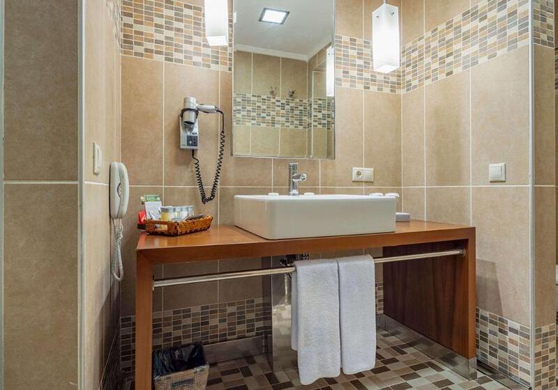 Люкс, Rixos Sungate, The Land of Legends Access