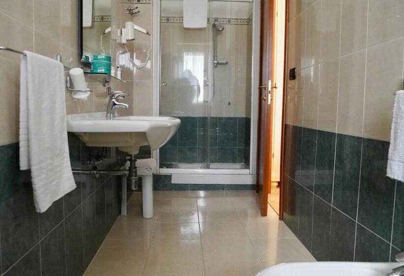 スタンダード4人部屋, Roscianum Welness Spa