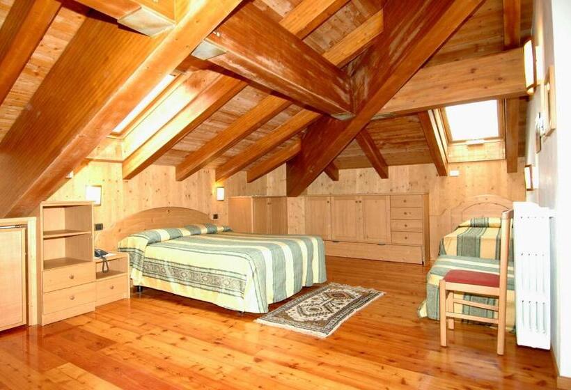 四人标准间, Sport