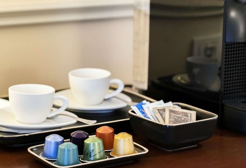 سوییت اجرایی, The Regency Sure Hotel Collection By Best Western
