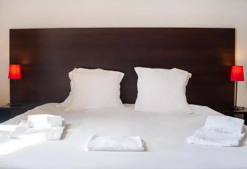 استودیوی استاندارد, Vacanceole  Le Duguesclin