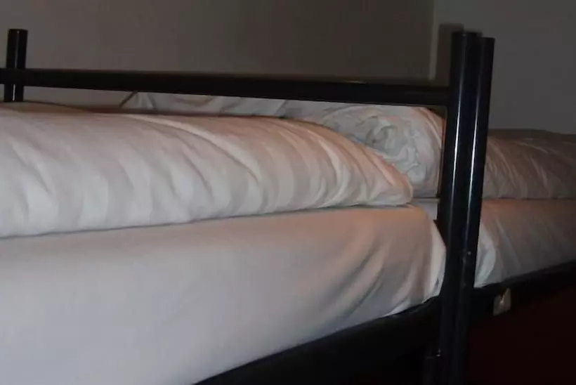 اتاق استاندارد چهار تخته, Continental Amsterdam