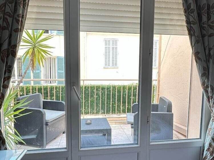 标准间带露台, Le Romanesque