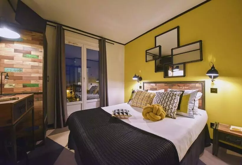 Habitació Estàndard, Madrigal