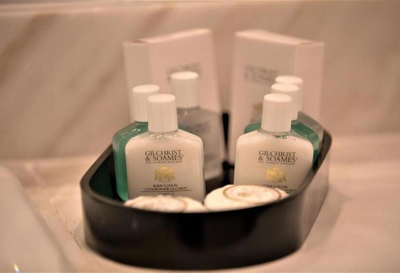 غرفة ديلوكس, The Sumner