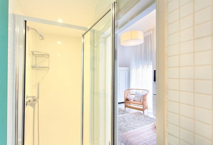 غرفة تنفيذية, The Sumner