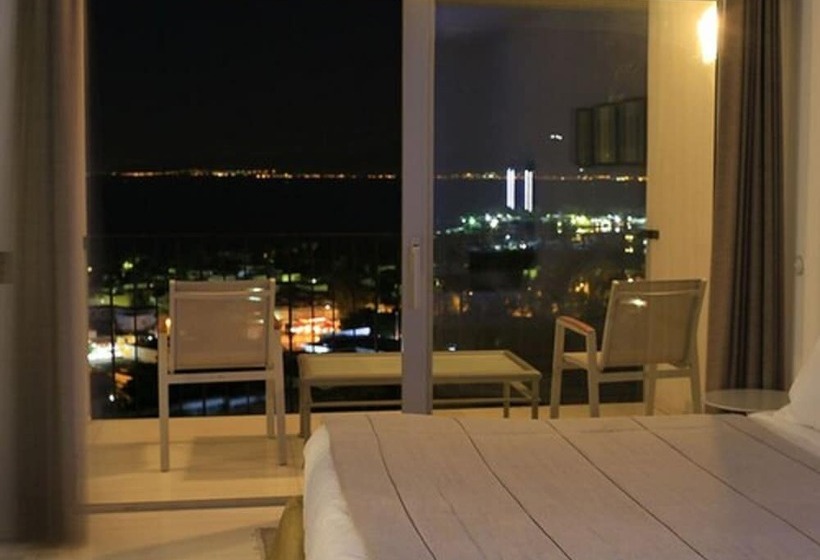 سوییت جونیور, Villa Didon