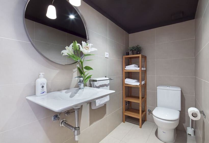 آپارتمان 3 خوابه, Inside Barcelona Apartments Sants