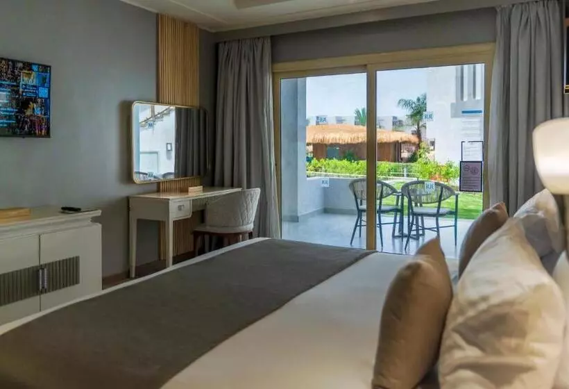 سوئیت رویال, Sunrise Crystal Bay Resort Grand Select