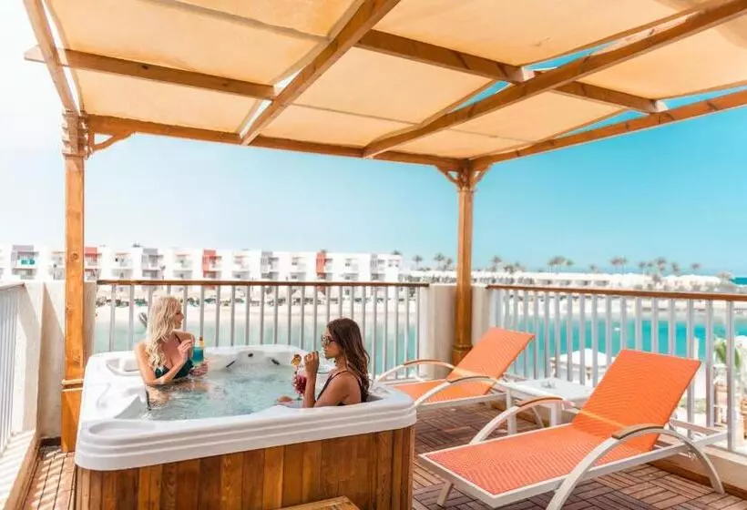 سوئیت کلاب, Sunrise Crystal Bay Resort Grand Select