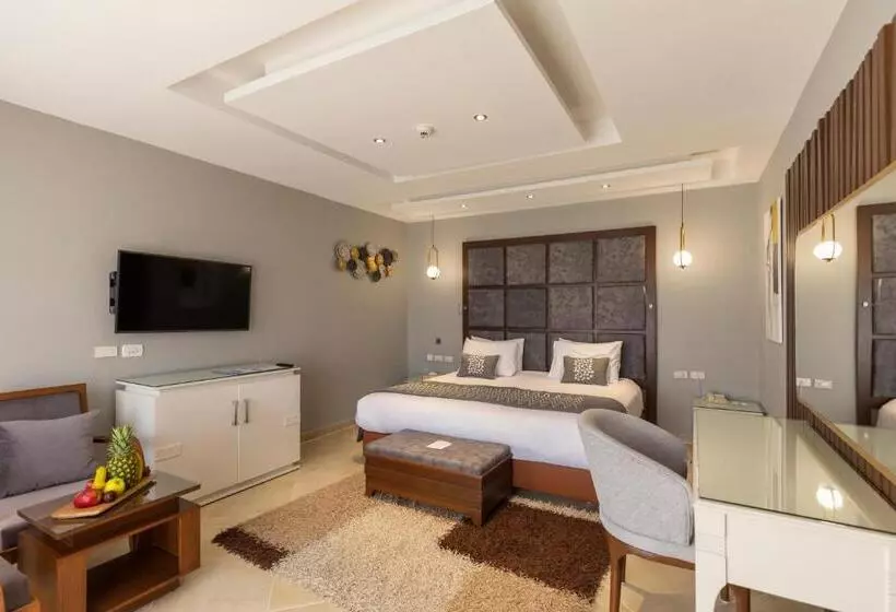سوئیت کلاب, Sunrise Crystal Bay Resort Grand Select