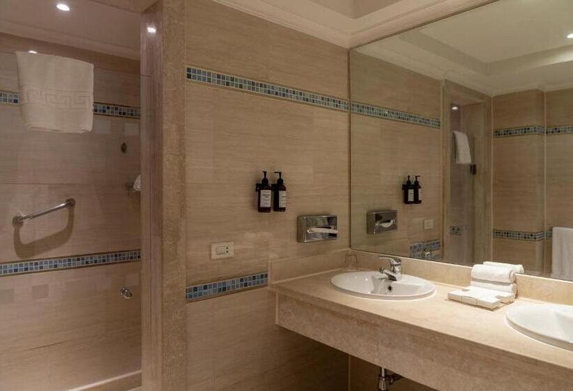 سوییت خانوادگی, Sunrise Crystal Bay Resort Grand Select