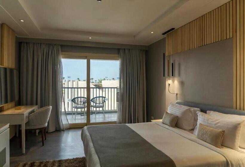 سوییت اجرایی, Sunrise Crystal Bay Resort Grand Select