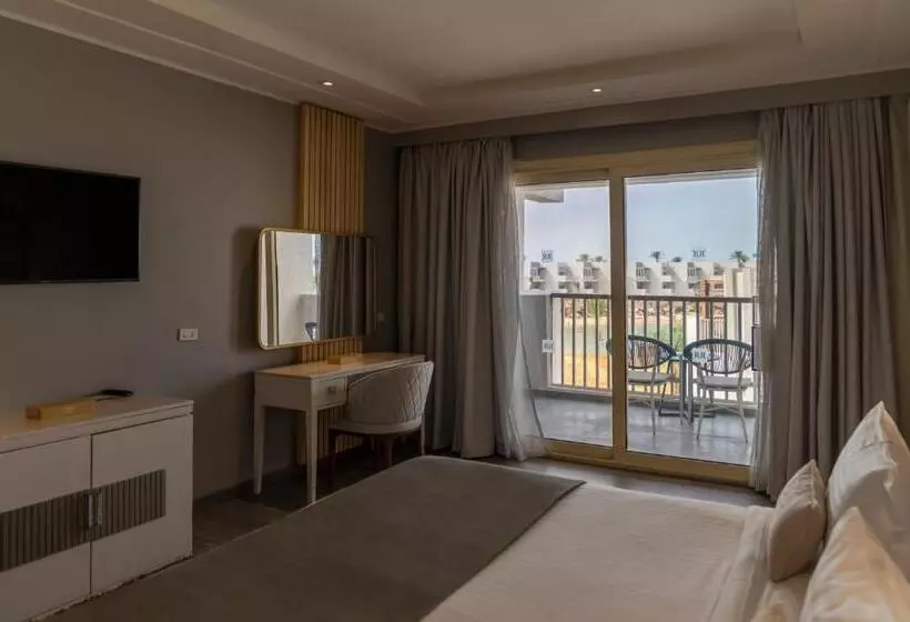 سوییت اجرایی, Sunrise Crystal Bay Resort Grand Select