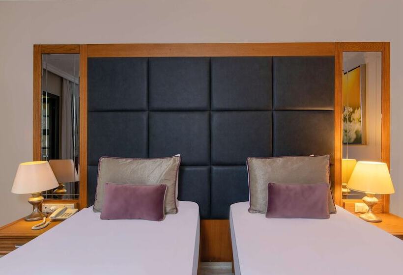 חדר סטנדרט נוף לגינה, Asteria Family Resort Belek