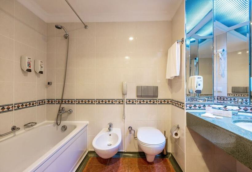 סוויטה נוף לים, Asteria Family Resort Belek