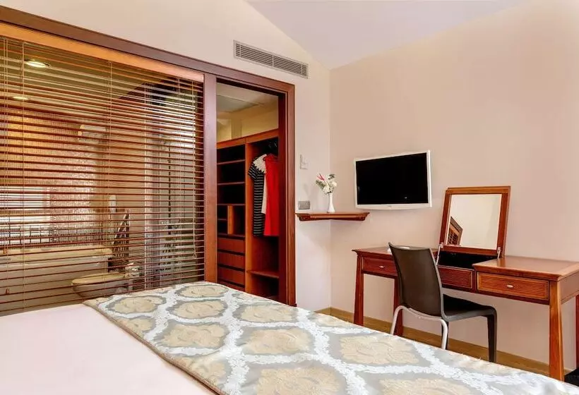 オーシャンビュースイート, Asteria Family Resort Belek