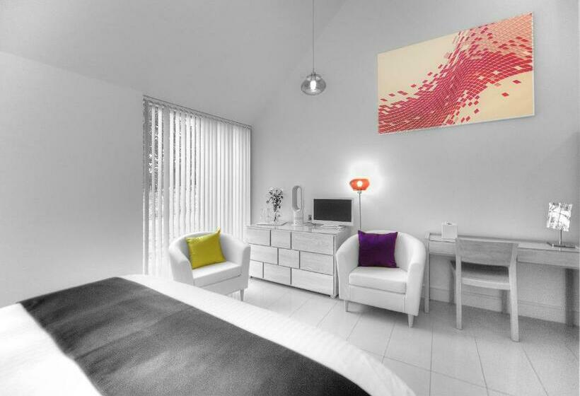 キングサイズベッドのスタンダードルーム, Ardtorna