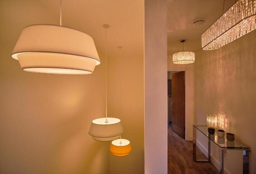 ２ベッドルームハウス, Ardtorna