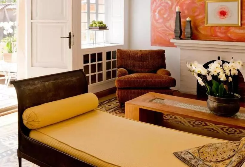 Suite with Terrace, Can Roses