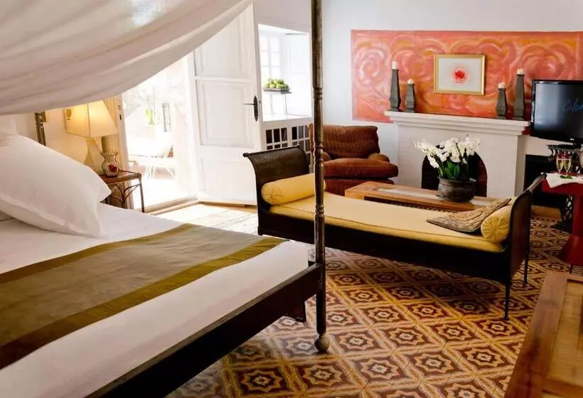 Suite with Terrace, Can Roses