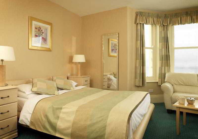 غرفة قياسية مطلّة علي البحر, Clifton