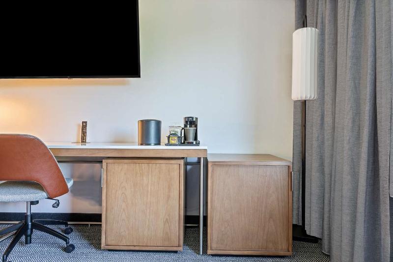 غرفة قياسية مطلّة علي البحر, Clifton