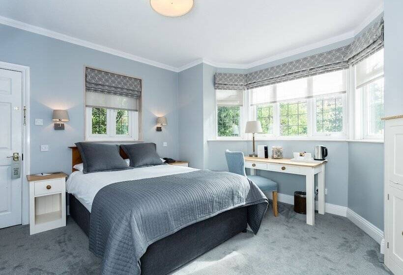 Номер Стандарт, Gorse Hill