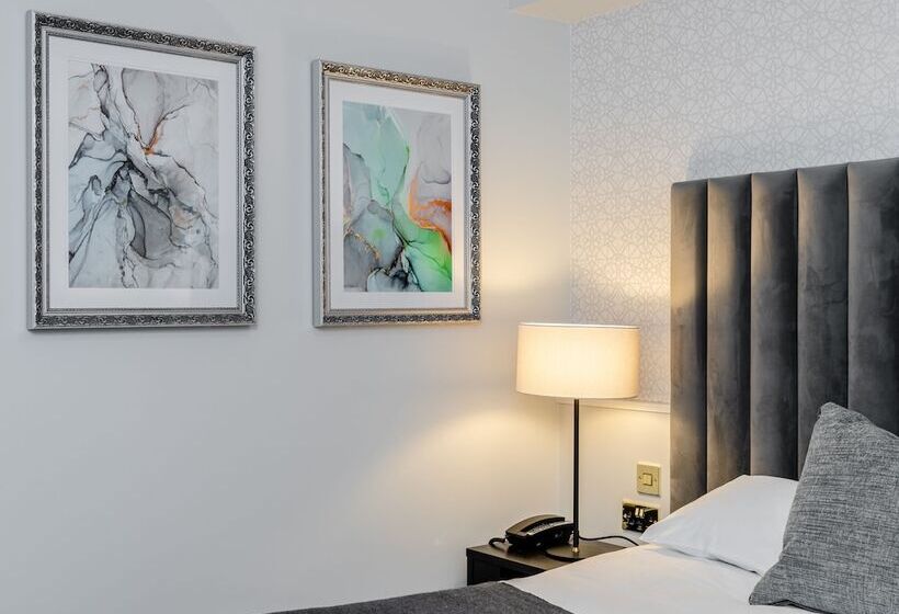 חדר דלוקס, Gorse Hill