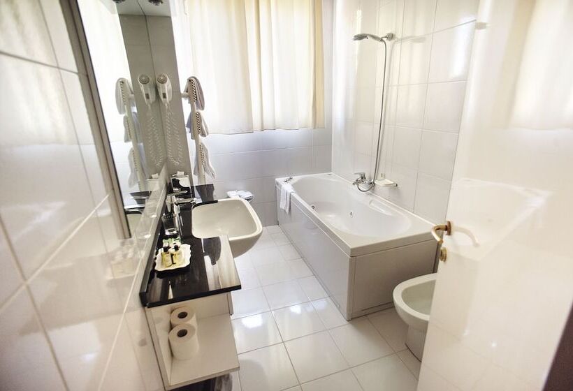 اتاق کلاسیک, Grand Hotel Passetto