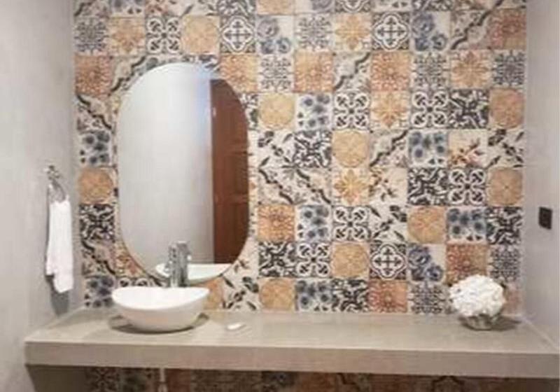 스탠다드 룸, Hartsfield Manor